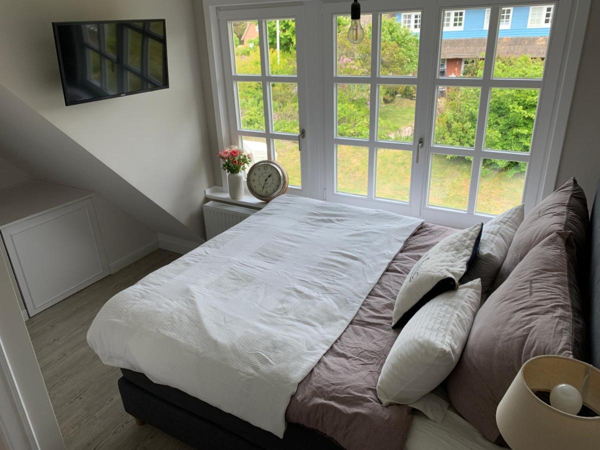 Keitum - Hochwertig Und Gemuetlich Wohnen Unter Reet Apartment Exterior foto
